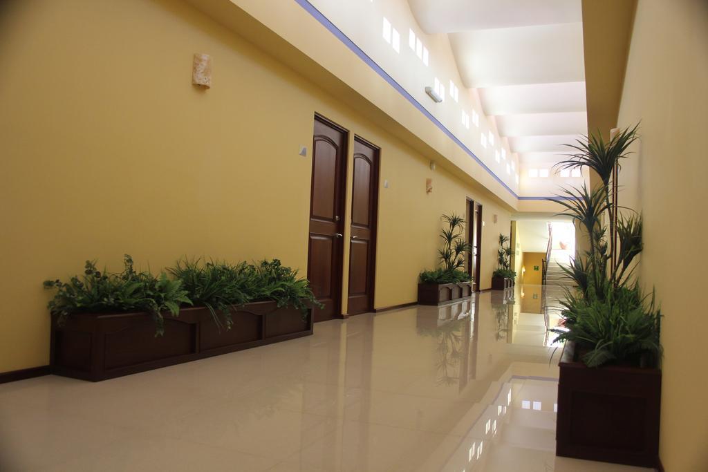 Hotel Cr Tehuacán Zewnętrze zdjęcie