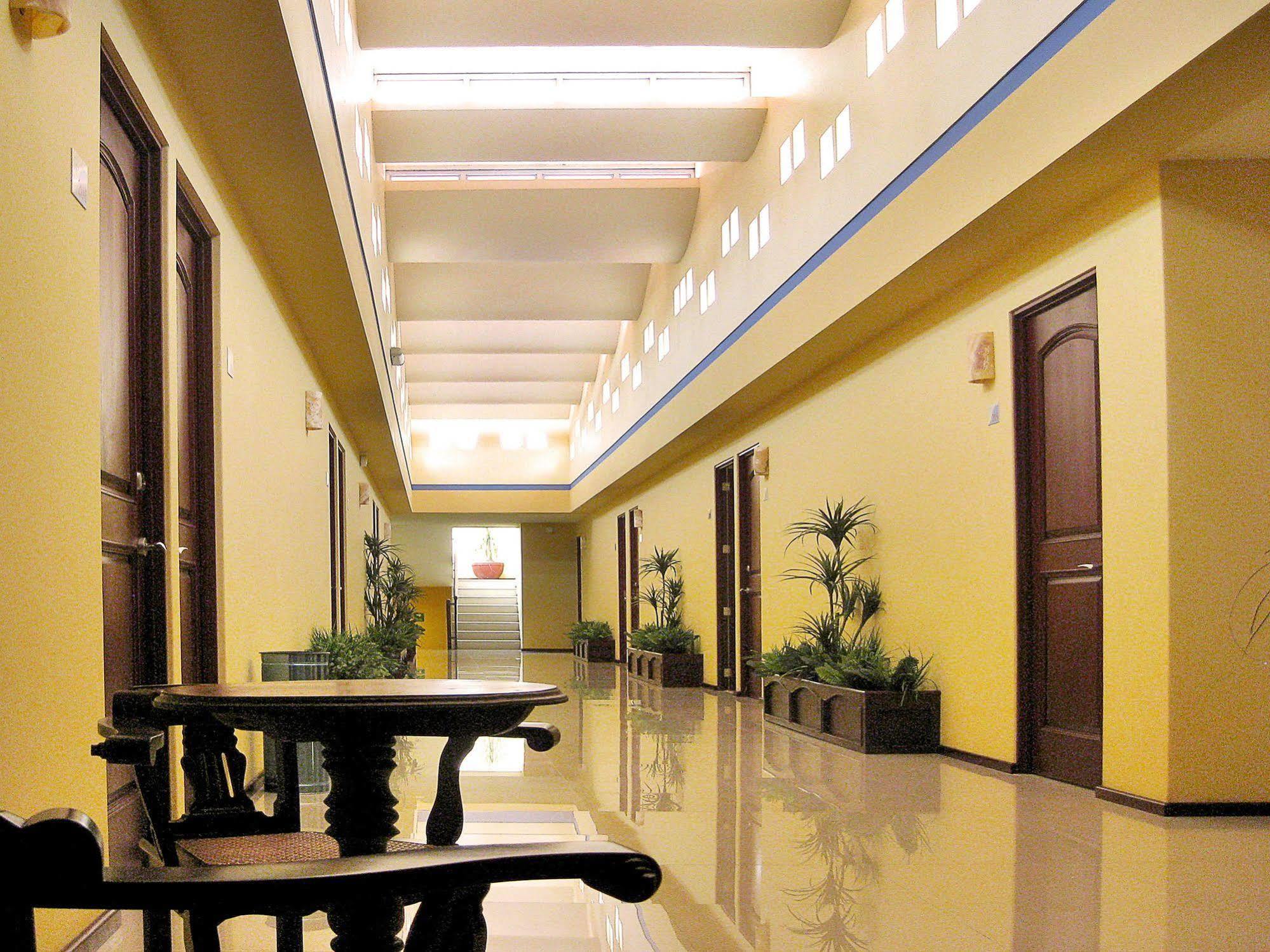 Hotel Cr Tehuacán Zewnętrze zdjęcie